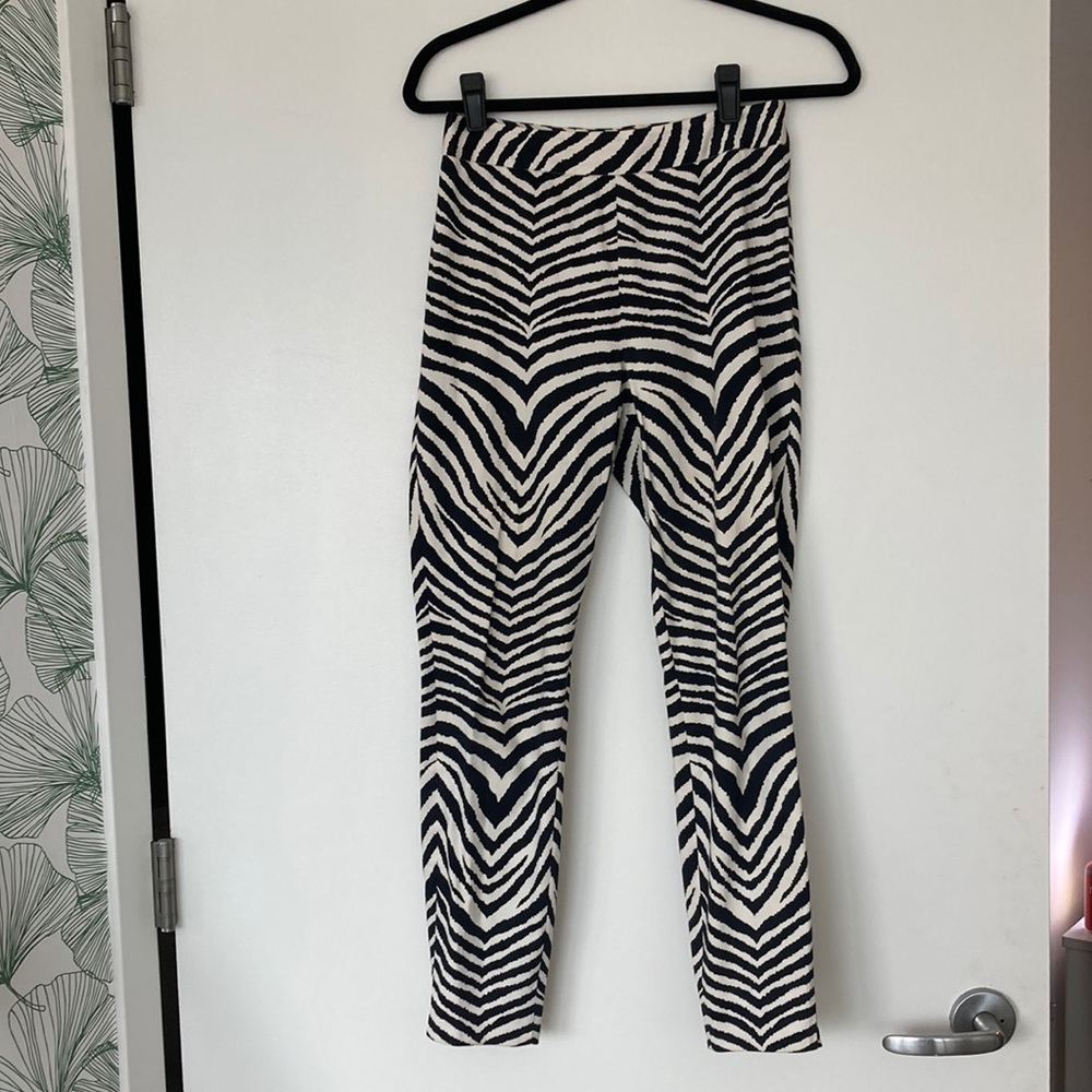 Milly Size 2 Zebra Cropped Pants